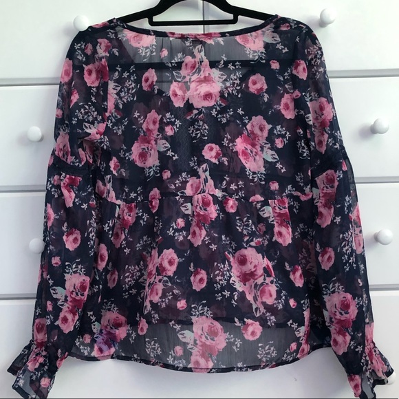 Arizona Jeans Company Rose Boho Blouse - Picture 2 of 7